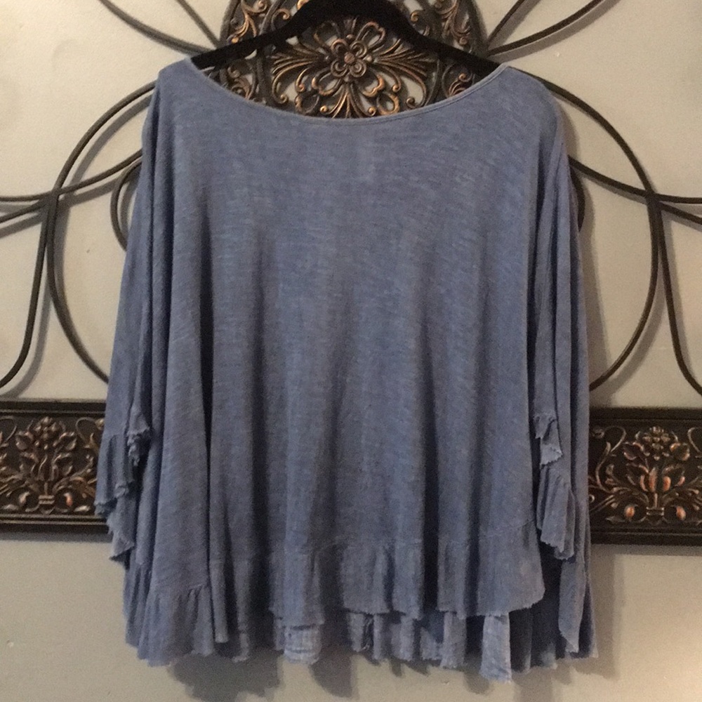 Light Shirt.